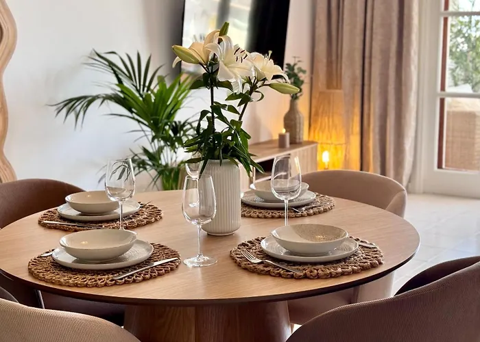 Casa Blanca Port Royale - Heated Pool, Ocean View, Fibre Net * Los Cristianos (Tenerife)