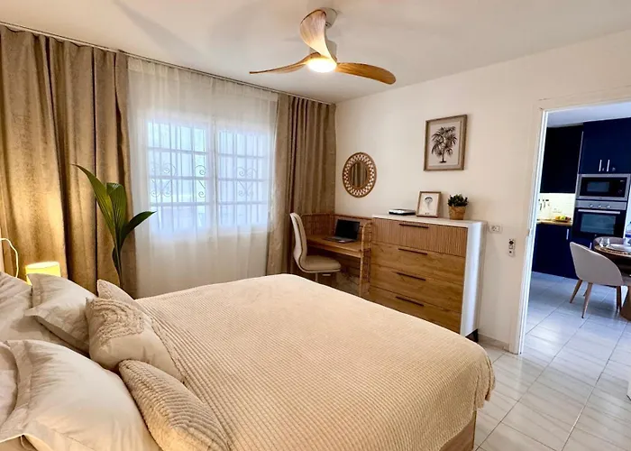 Casa Blanca Port Royale - Heated Pool, Ocean View, Fibre Net Διαμέρισμα *